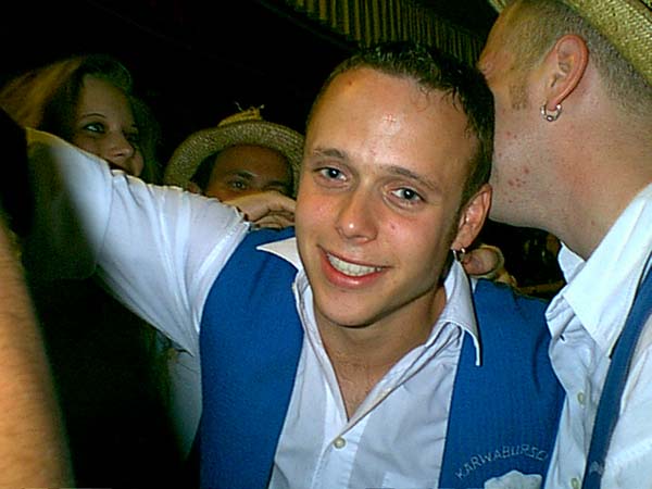 IMAGE304