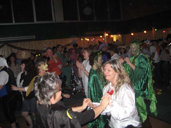 451